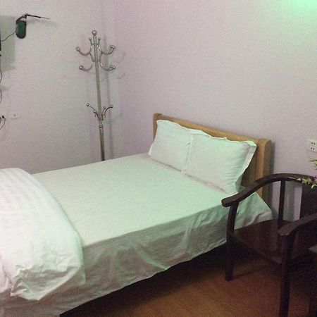 Van Anh Hotel Thach Loi Экстерьер фото