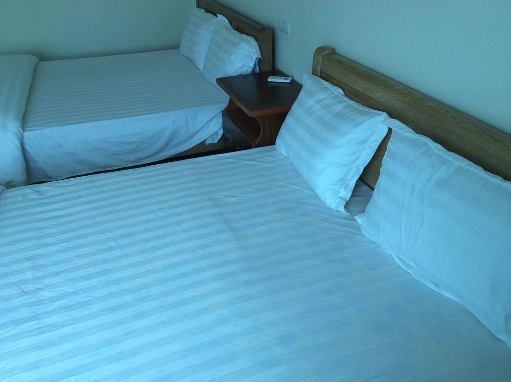 Van Anh Hotel Thach Loi Номер фото