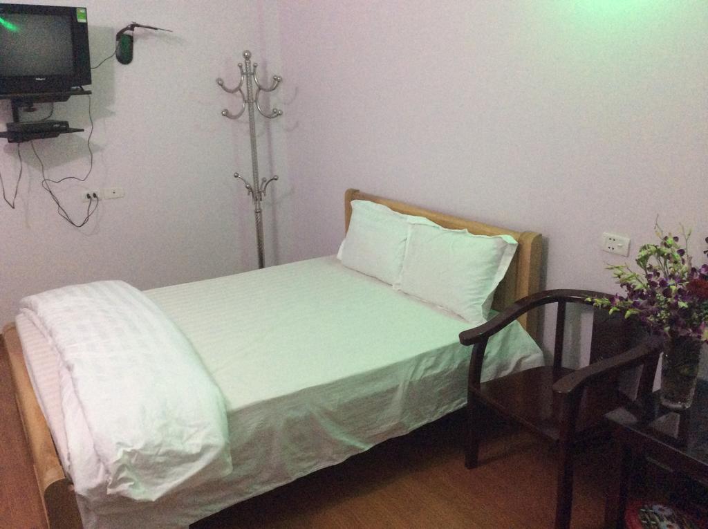 Van Anh Hotel Thach Loi Экстерьер фото