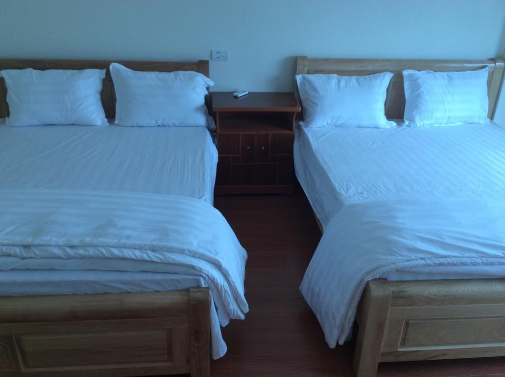 Van Anh Hotel Thach Loi Номер фото